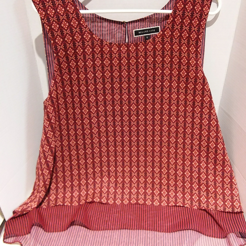 Melanie Lyne Red Patterned Sleeveless Blouse